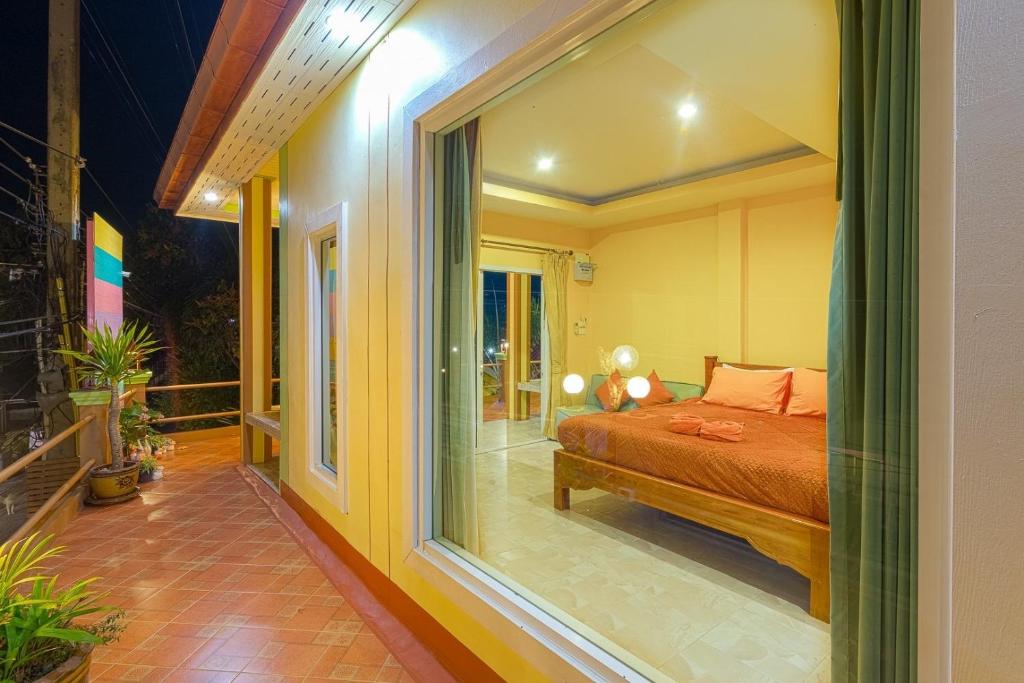 Postel nebo postele na pokoji v ubytování Naengnoi resort kohlarn
