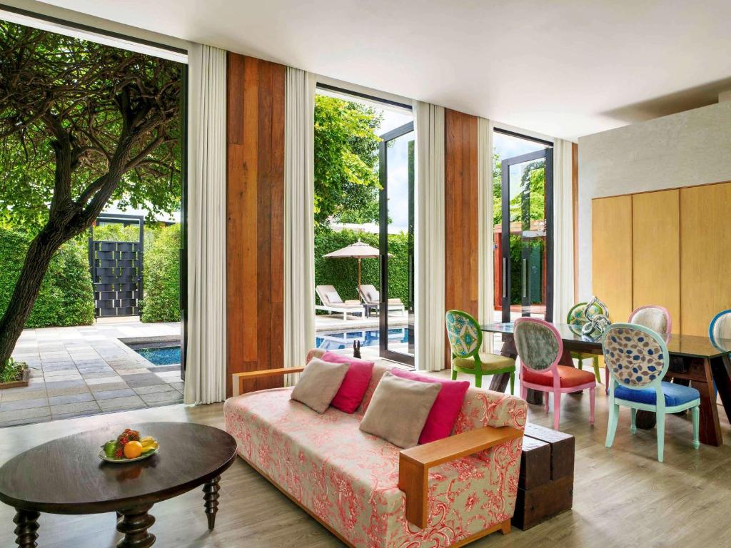 Posezení v ubytování SO/ Sofitel Hua Hin