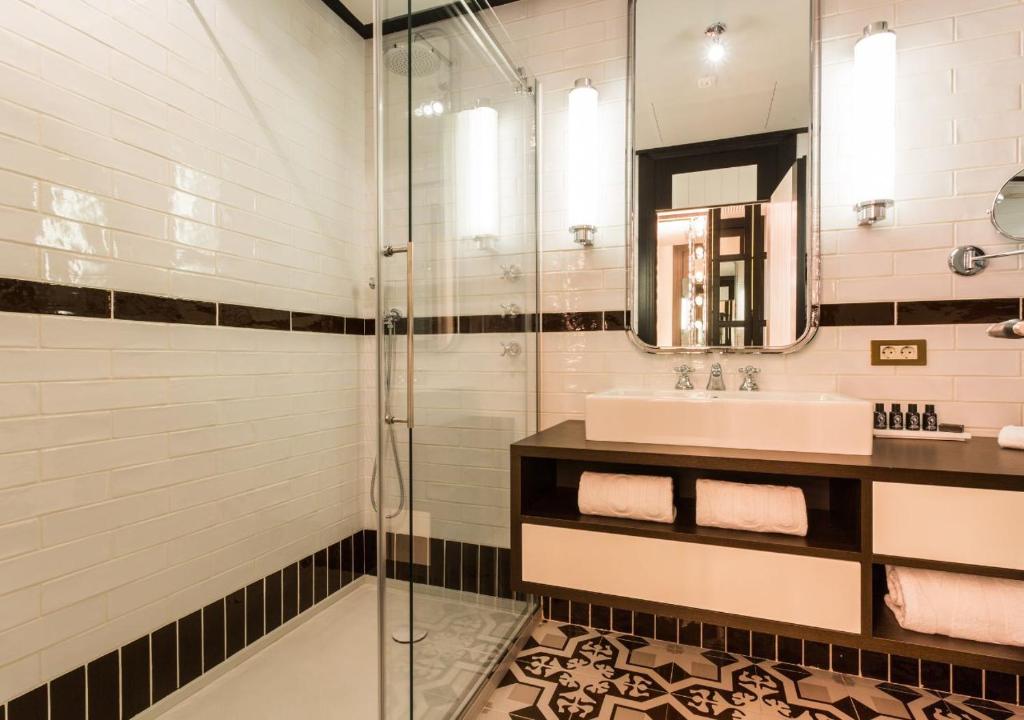 Only YOU Hotel Atocha - 4