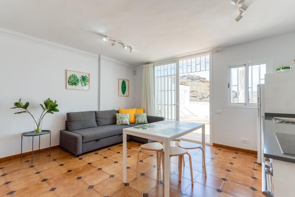 A kitchen or kitchenette at HomeForGuest A piece of oasis in the South of Gran Canaria
