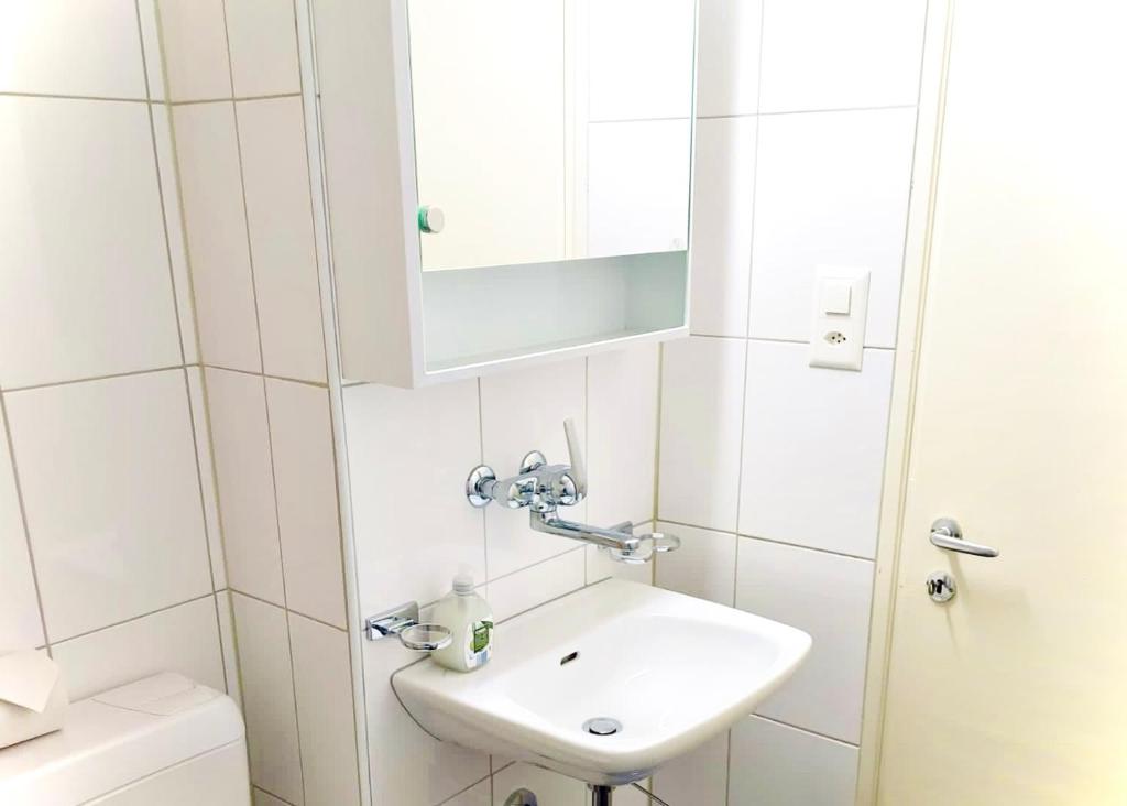 El Hamra - cozy - by PA - Resim 8