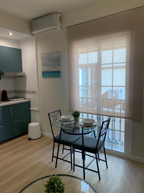 Kuchyň nebo kuchyňský kout v ubytování Charming Loft Málaga Centre