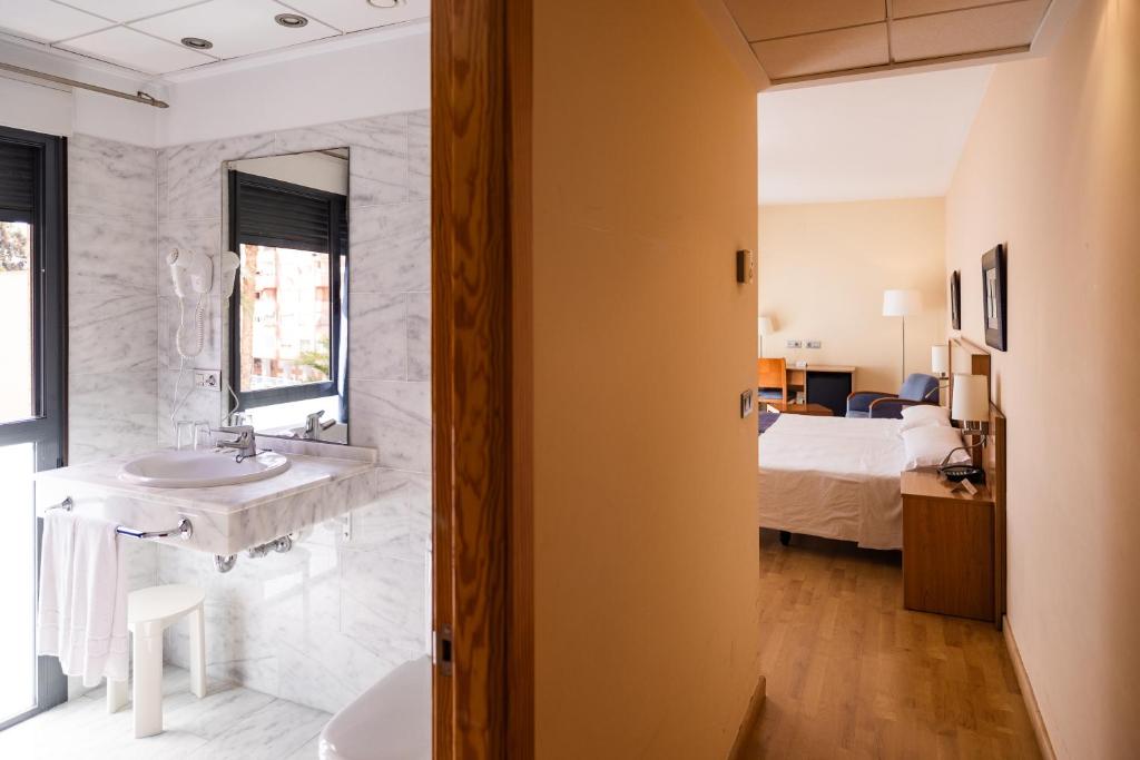 Hotel Villa San Juan, San Juan de Alicante – Updated 2023 Prices