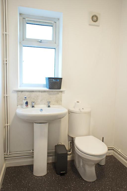 Ванная комната в Host & Stay - Clacton Coastal Hideaway