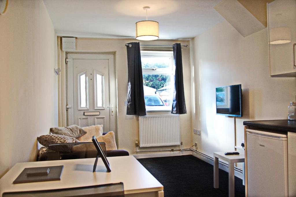 Кухня или мини-кухня в Host & Stay - Clacton Coastal Hideaway
