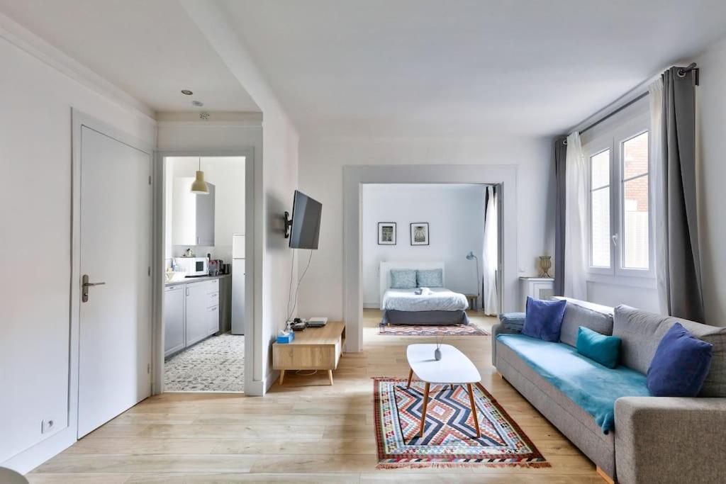 Renovated modern 1 bedroom Paris Porte Maillot, Paris – Tarifs 2024