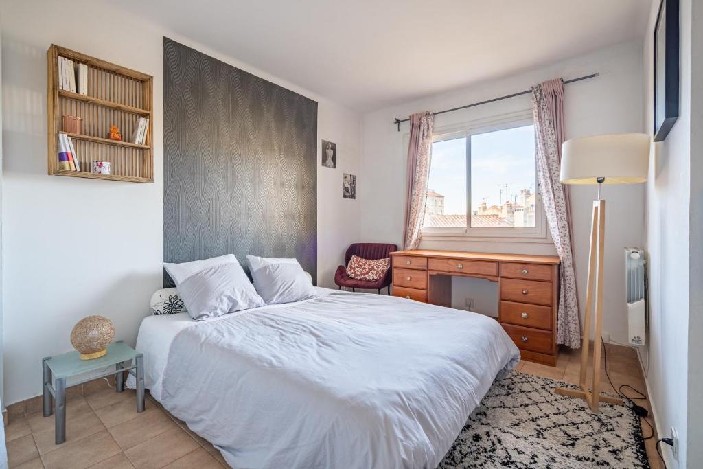 Zdjęcie z galerii obiektu Apt lumineux et très cosy avec balcon by Weekome w Marsylii