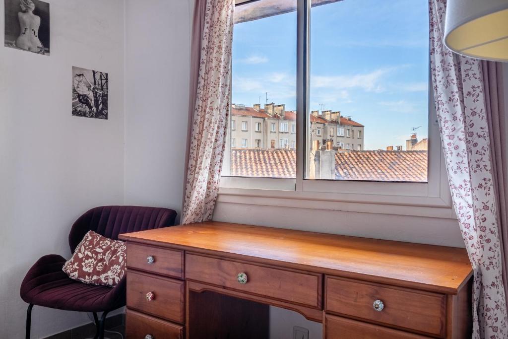 Zdjęcie z galerii obiektu Apt lumineux et très cosy avec balcon by Weekome w Marsylii