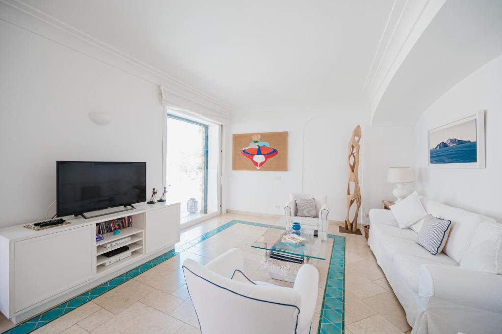 Kép Villa PietraSerena by Elite Villas szállásáról Capriban a galériában