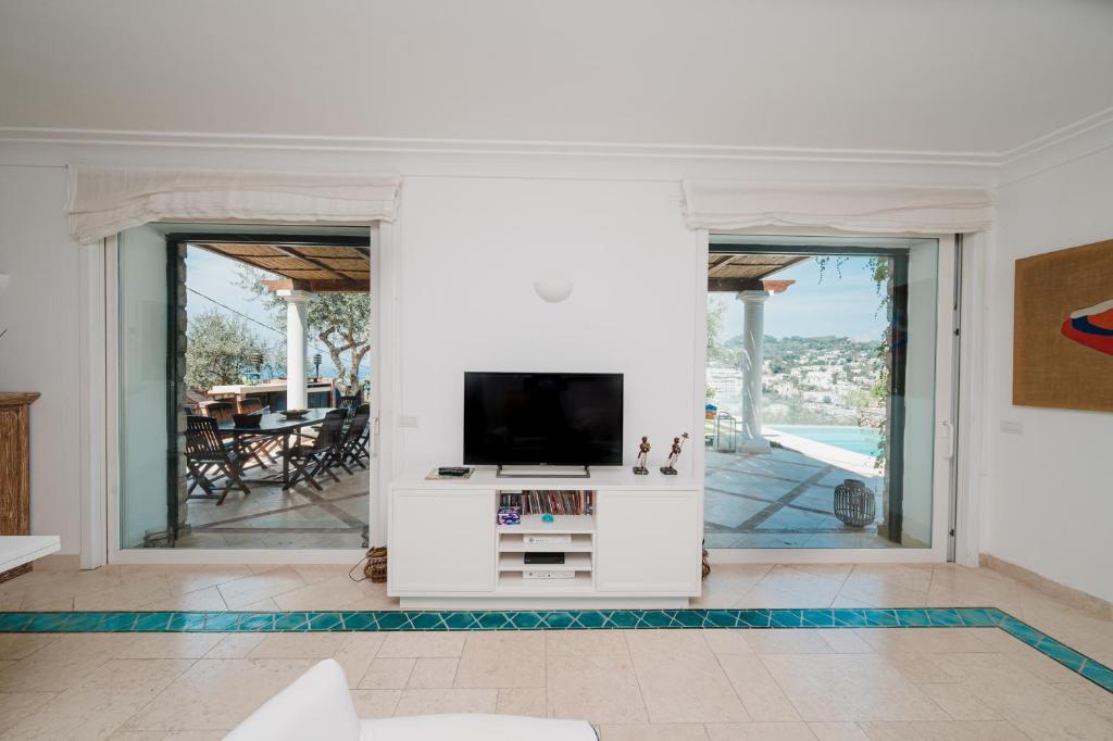 Kép Villa PietraSerena by Elite Villas szállásáról Capriban a galériában