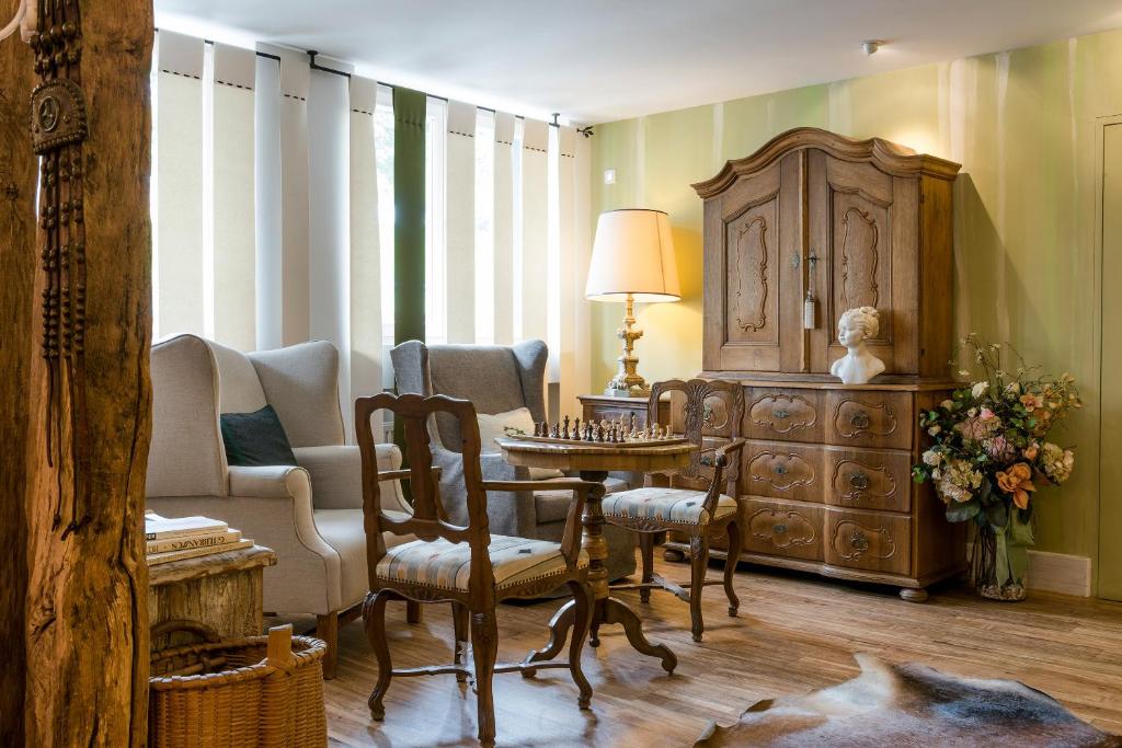 Posezení v ubytování Der Westerhof Hotel