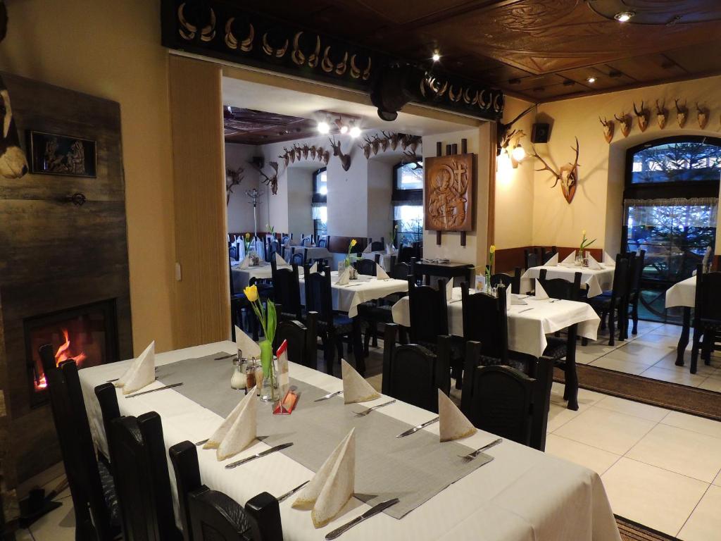 Restaurace v ubytování Hotel Club