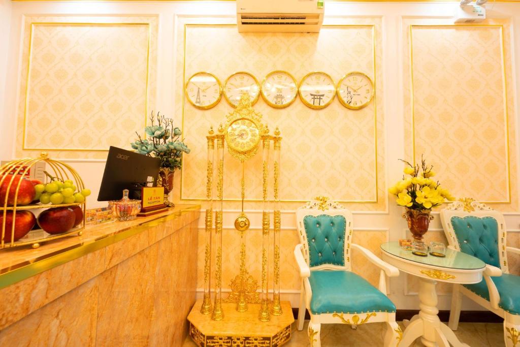 Fotografie z fotogalerie ubytování King's Hotel Linh Đàm 1 v Hanoji