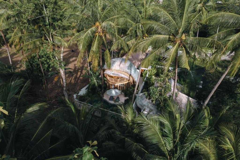 Zahrada ubytování Kayuma Villas Lombok