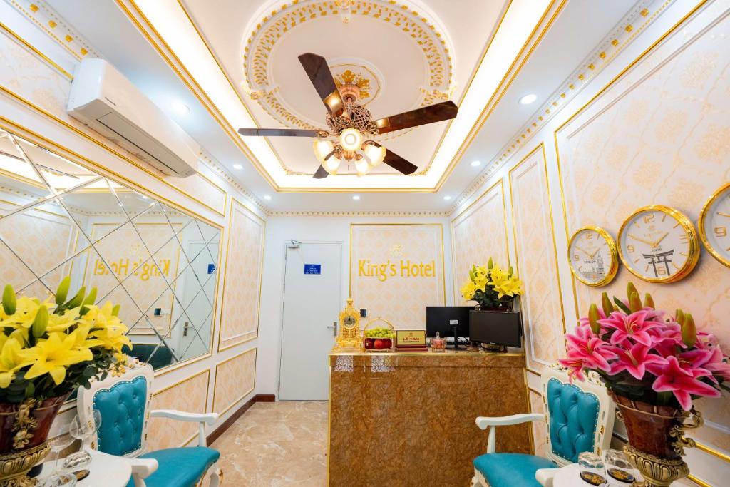 Fotografie z fotogalerie ubytování King's Hotel Linh Đàm 2 v Hanoji