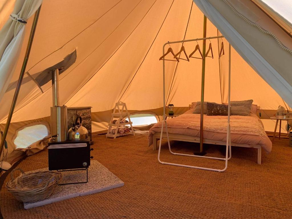 Au Pré Fleuri Eco Glamping - Carpa