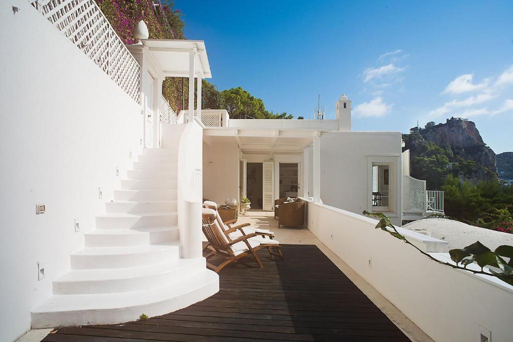 Zdjęcie z galerii obiektu Villa Coccodrilla by MyVillaCollection w mieście Capri