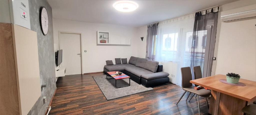 Een zitgedeelte bij Apartment Graz-Center
