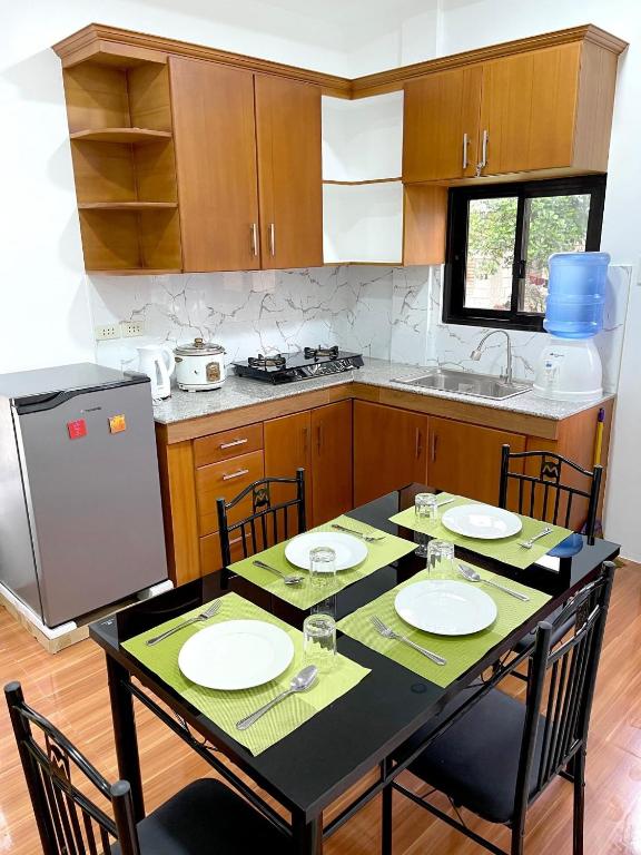 Kuchyň nebo kuchyňský kout v ubytování Lucas Transient House