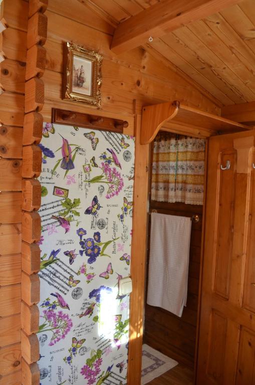 The Fool & The Princess Wooden House 2, Valencia – Updated ...