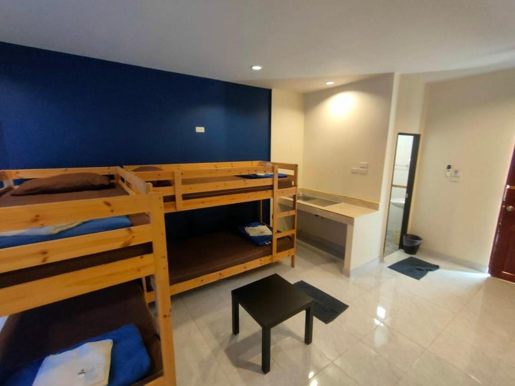 Postel nebo postele na pokoji v ubytování Banana Resort Sadao