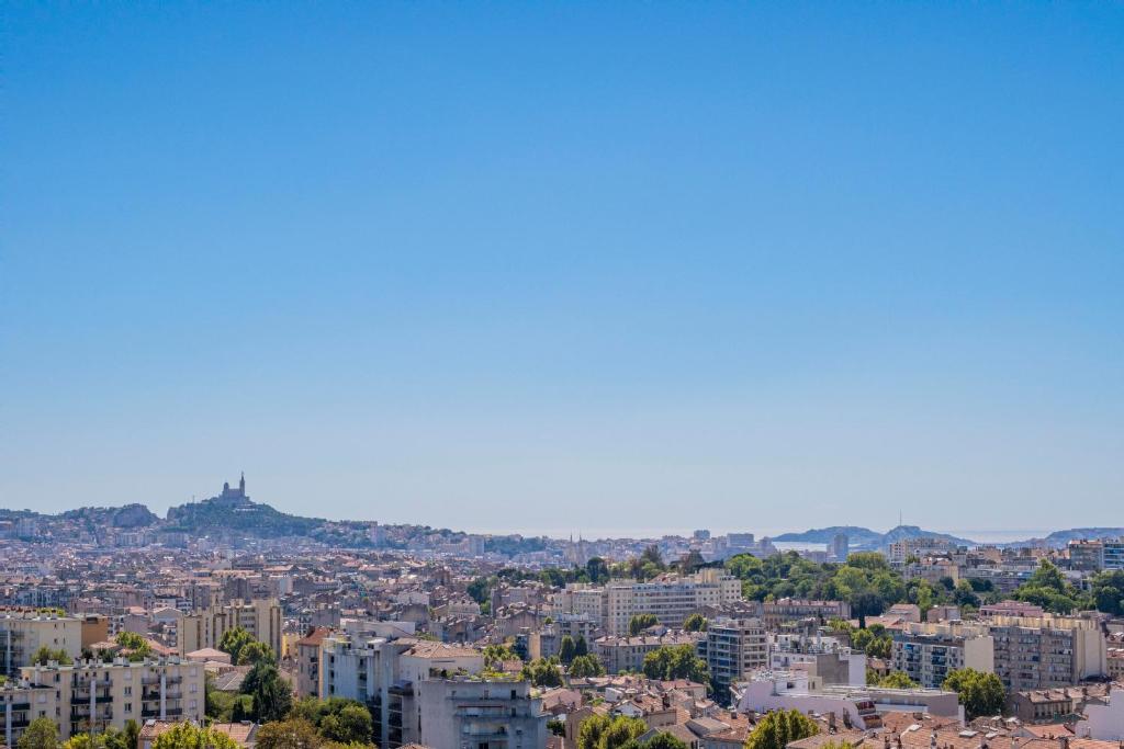 Výhľad na mesto Marseille alebo výhľad na mesto priamo z apartmánu