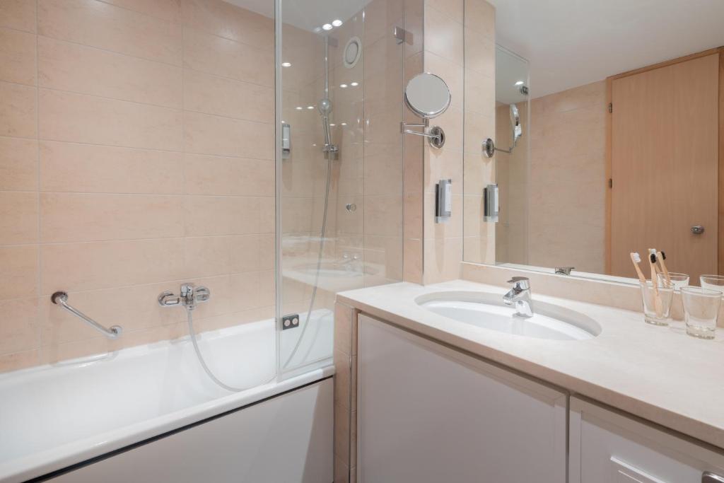 Koupelna v ubytování Garner Hotel Erlangen Süd by IHG