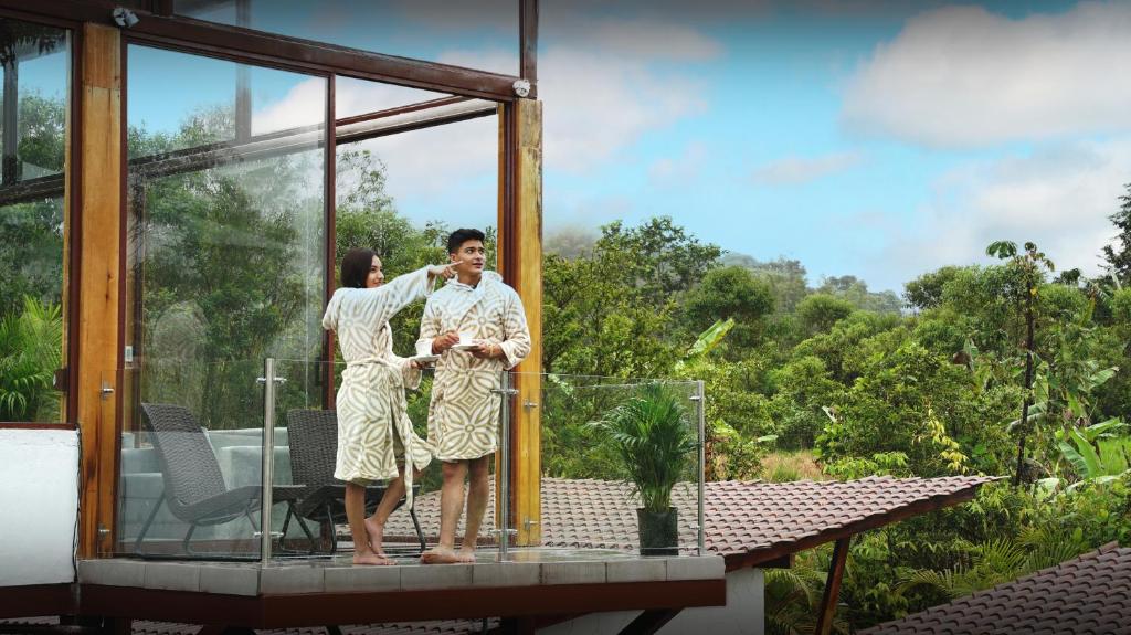 Hosté ubytování Coffee Lodge Cristal Glamping & Spa