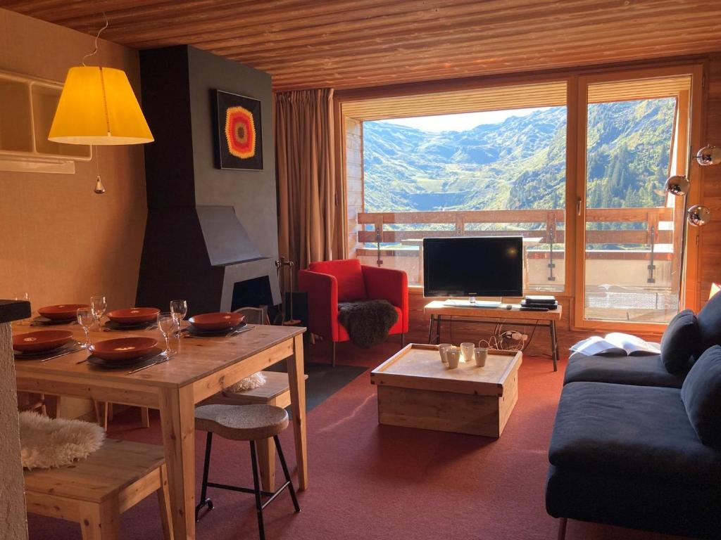 TV/trung tâm giải trí tại Confort et style 70's - Duplex 3 pièces, skis aux pieds, Avoriaz - FR-1-634-57
