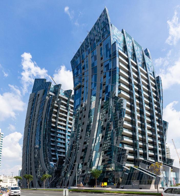 SIMPLY COMFORT in J ONE Tower, Dubai (updated prices 2024)