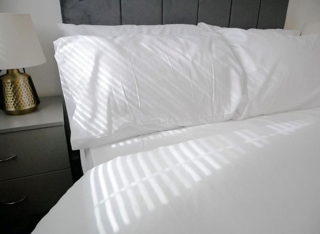 Stylish Beautiful Rooms in Upminster, Harold Wood (updated prices 2024)