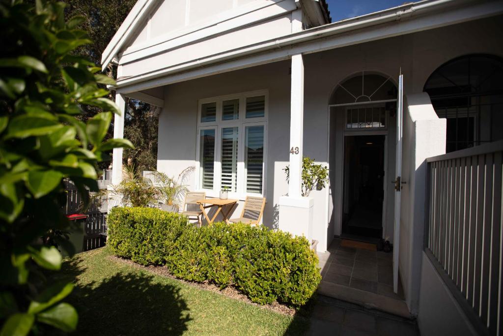Bondi Beach House, Sydney (updated prices 2024)