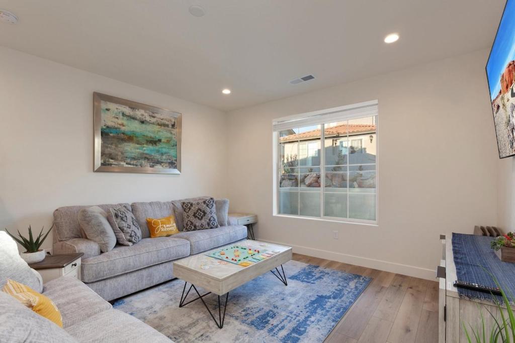 Ferienhaus Escondido 1150 Brand New Property Pet Friendly, near Sand