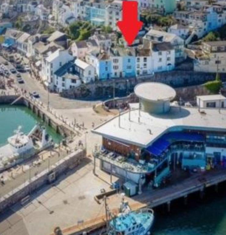 Mariners, Fisherman's Cottage in the Heart of the Harbour with