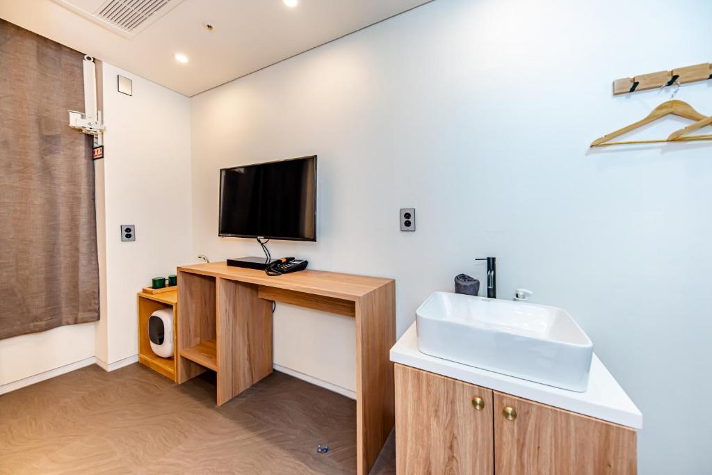 The Jade Hotel - Habitación Individual