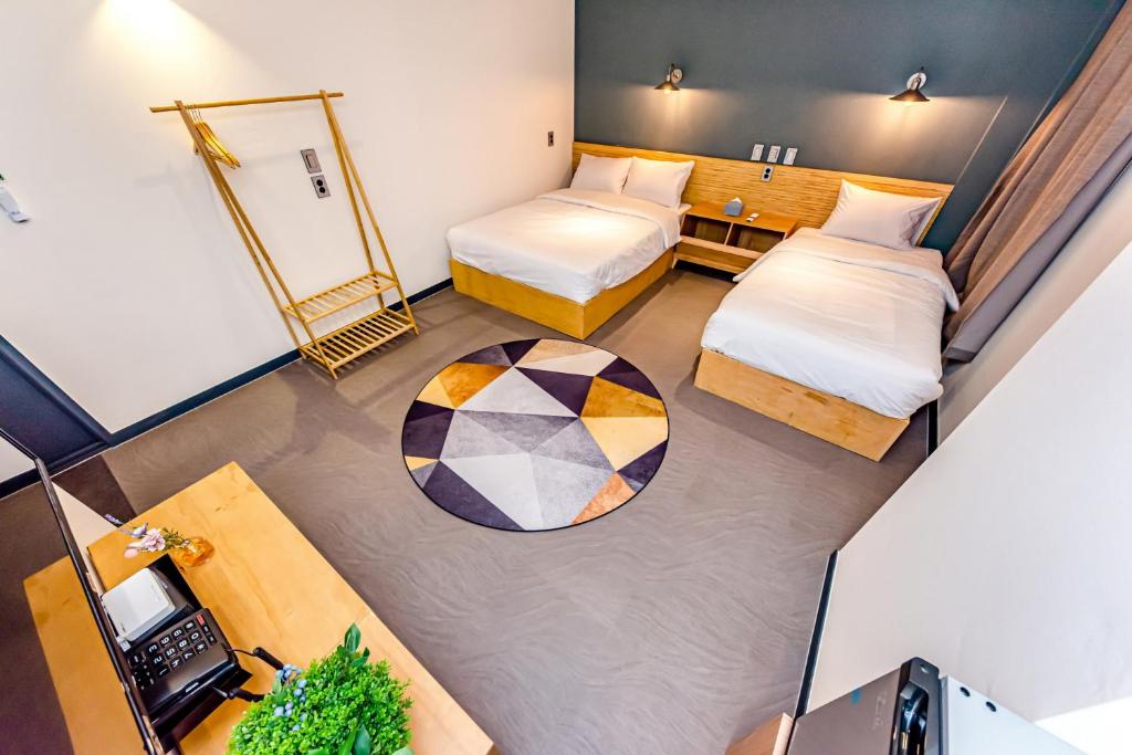 The Jade Hotel - Habitación Gemela