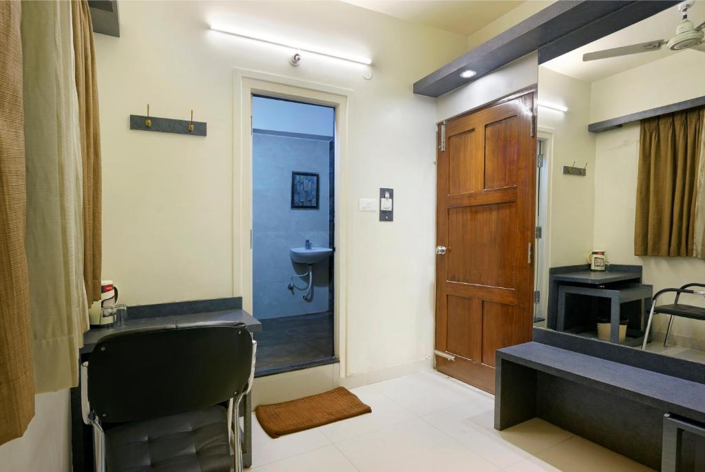 Posezení v ubytování Mannars Deluxe Lodge