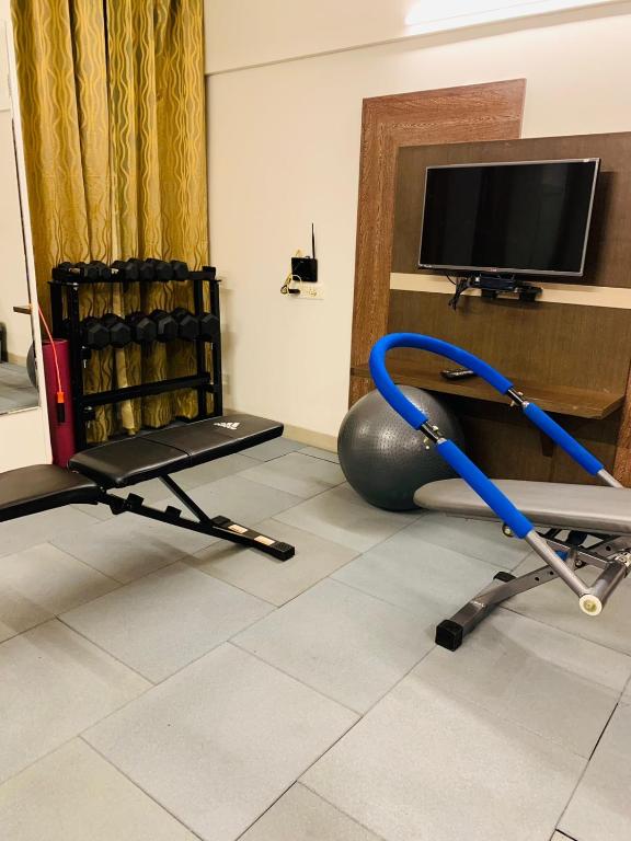 TV a/nebo společenská místnost v ubytování Quality Inn Mint
