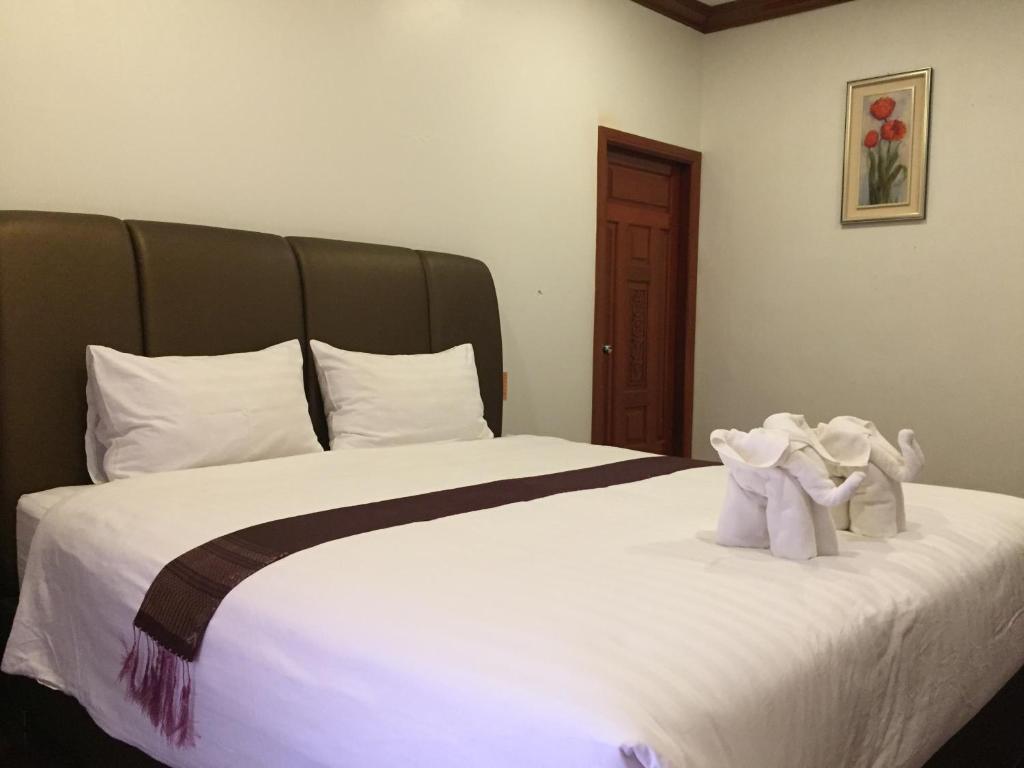 Suitetrails - Nakhone Champa Hotel