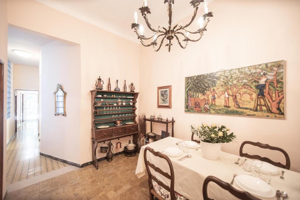 Kép Re Migio Apartment with Terrace and Lift szállásáról Luccában a galériában