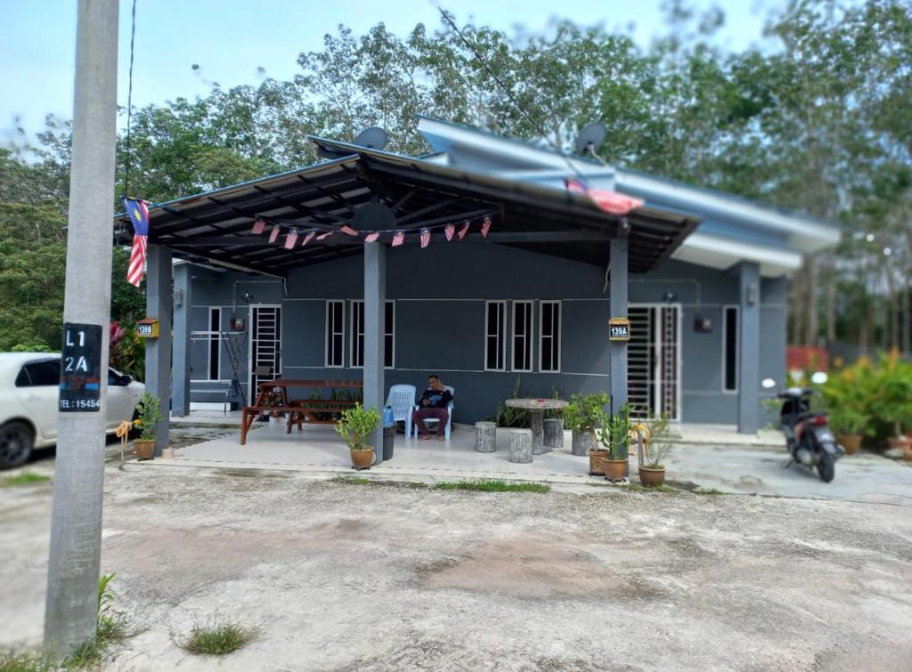 Sobey Laris Homestay E-MAN A