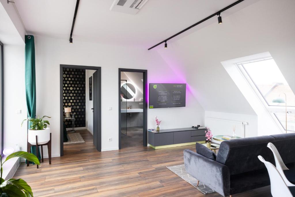 THE Penthouse at Eco Smart Apartments - Resim 13