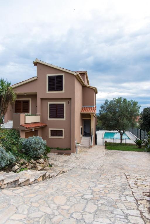 Villa Anchor