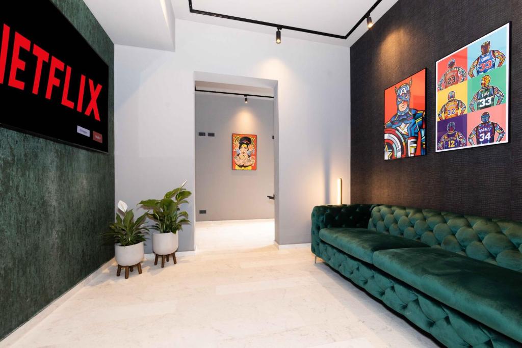 THE Penthouse at Eco Smart Apartments - Resim 39