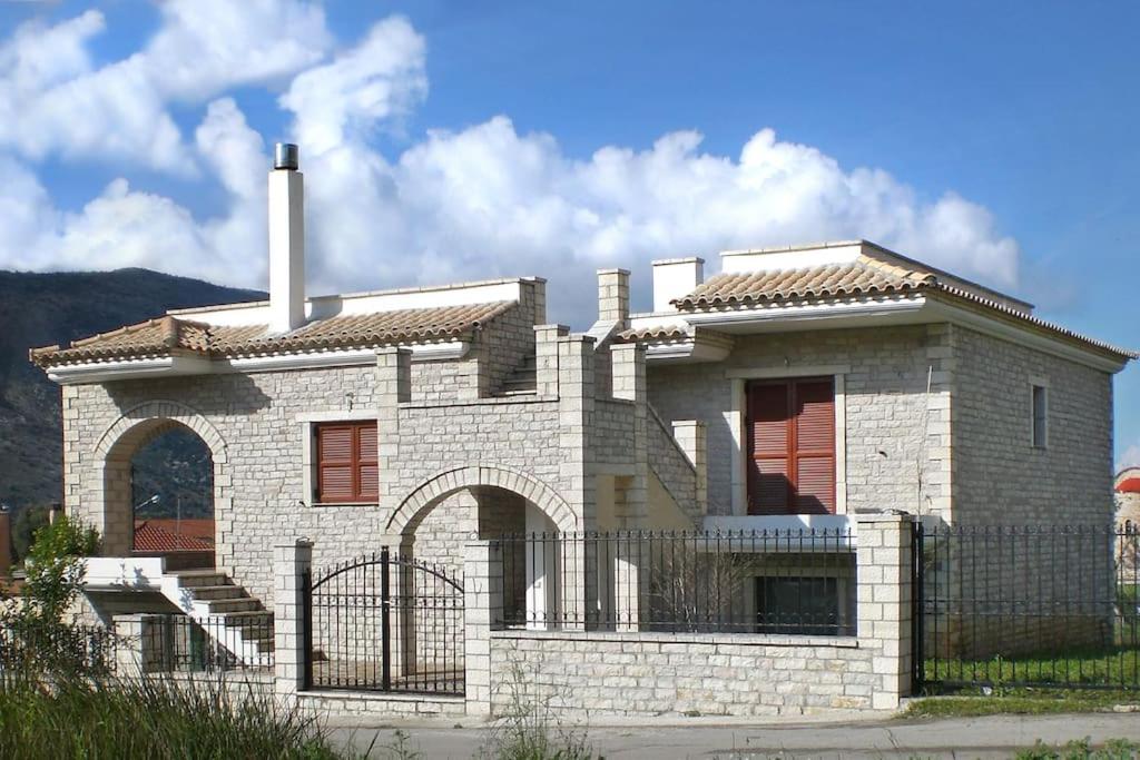 The building in which Az apartmant is located