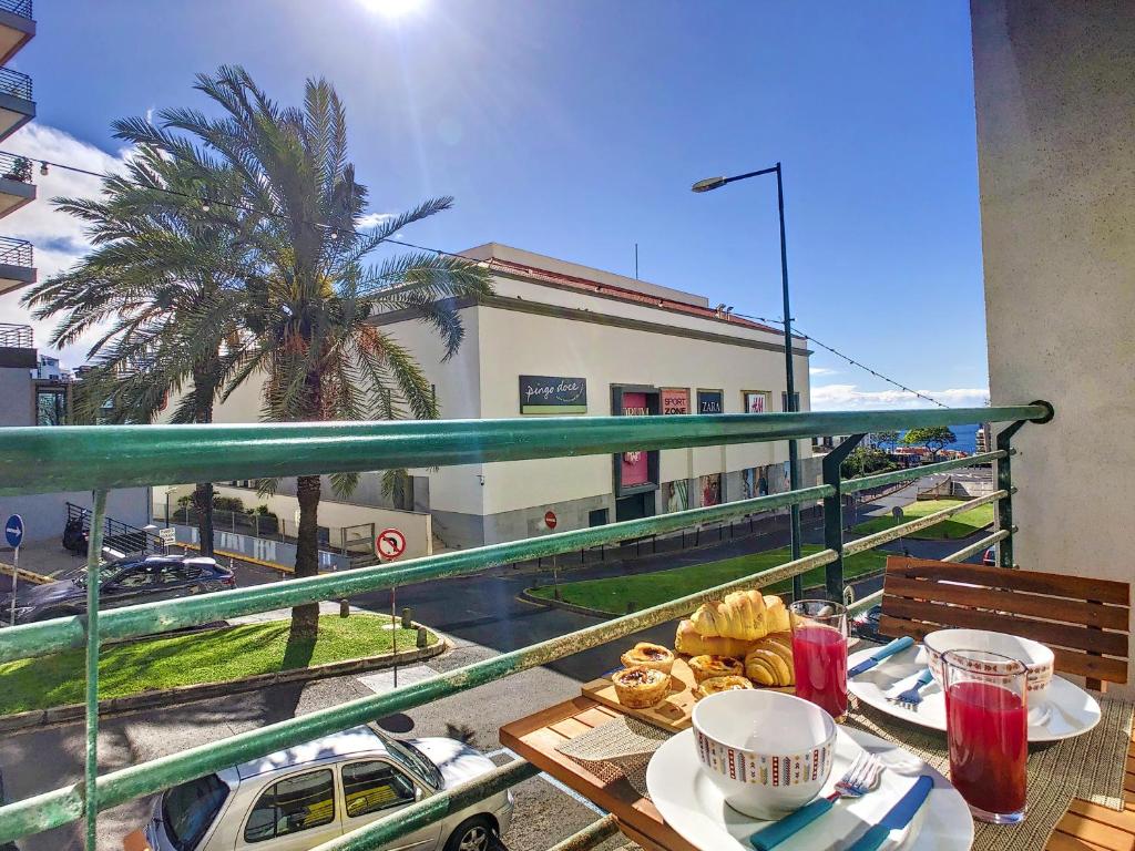 Theos Loft Forúm Madeira by LovelyStay
