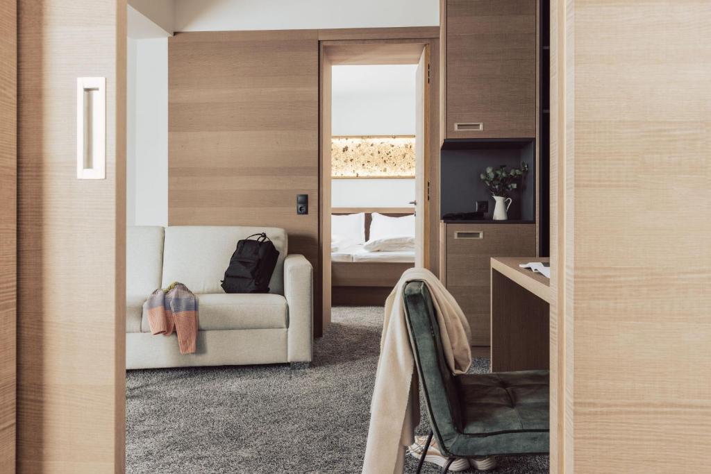 TV a/nebo společenská místnost v ubytování Hotel Lisl - Alpine Comfort