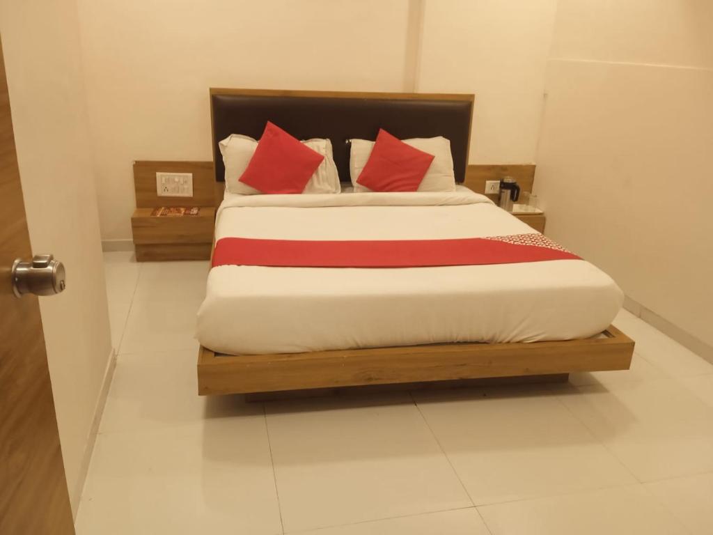 Postel nebo postele na pokoji v ubytování Hotel Maan Palace