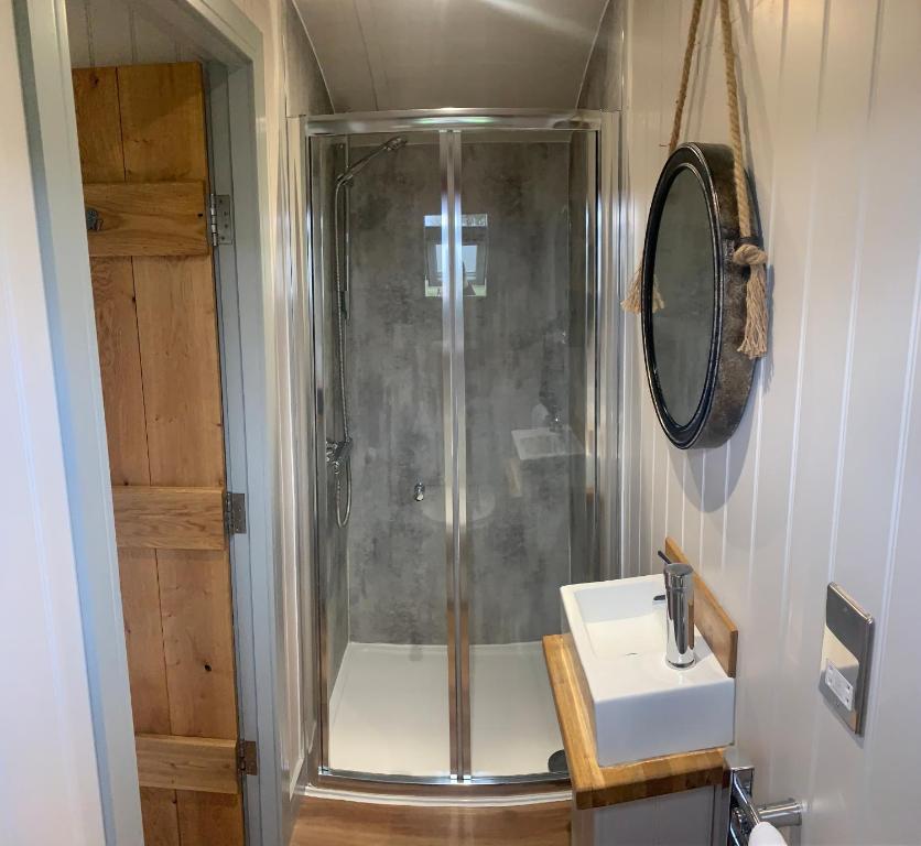 Springwood Shepherd Huts Glamping York 2