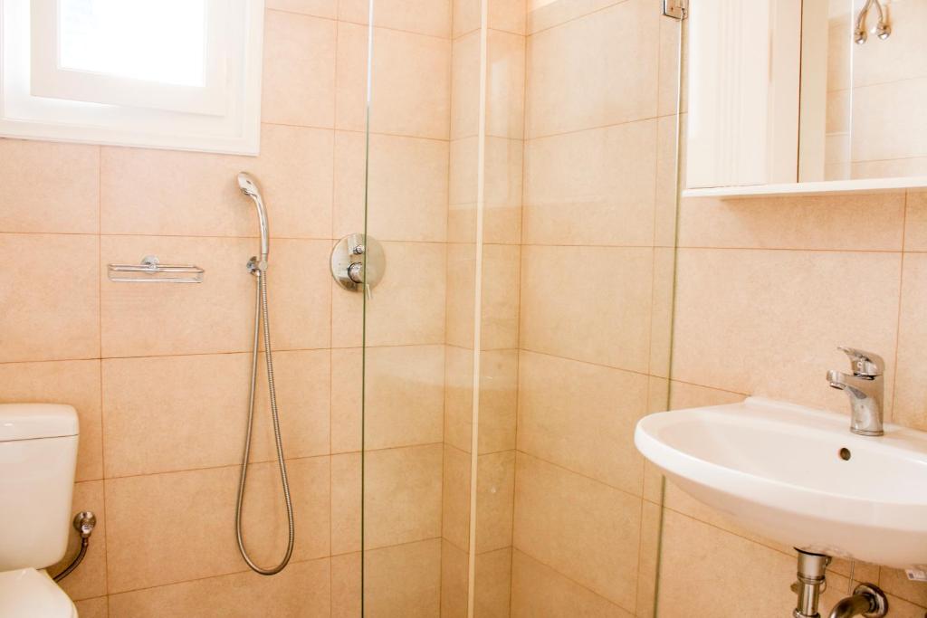 Kúpeľňa v ubytovaní Nikiforos apartments